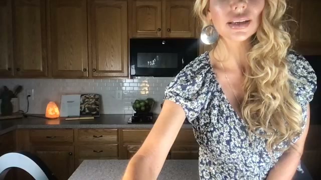 Lets talk Intuitive Eating!