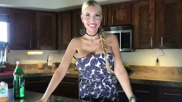 LIVE ~ Whole Foods Haul & Juice in a pill?! 😳